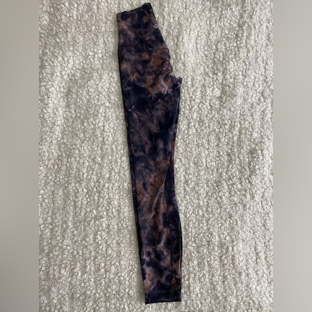 lululemon Align Pants 25” Diamonds Dye, size 0
